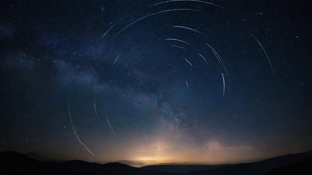 哪个星座正在经历坠落，探索星座运势中的低谷期