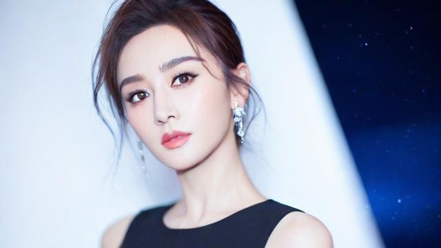 浪漫风，星座配对明星，哪对组合的缘分最让人惊叹不已？，星座配对明星，究竟谁与谁能碰撞出最甜的火花？，好奇风，星座配对明星，哪些搭配暗藏意想不到的奇妙缘分？，星座配对明星，哪一组的契合度会超乎想象呢？，探索风，星座配对明星，怎样的组合能解锁独特相处密码？，星座配对明星，哪些配对背后有着神秘契合逻辑？