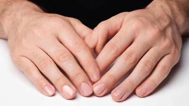 男人小指留长指甲，真的与风水有关吗？
