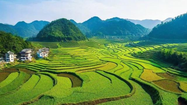 如何通过视频学习识别风水宝地？