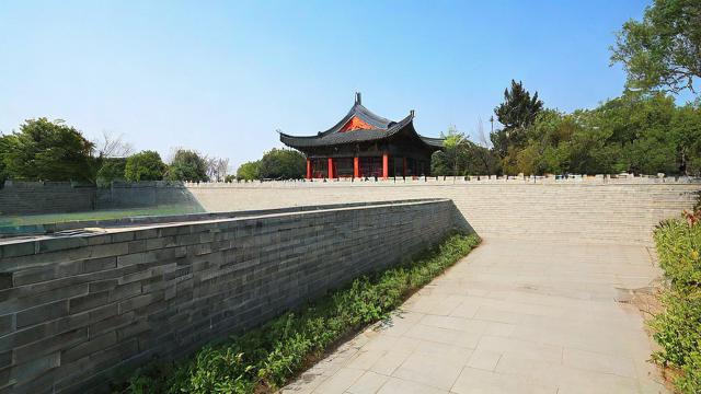 院墙的高度风水