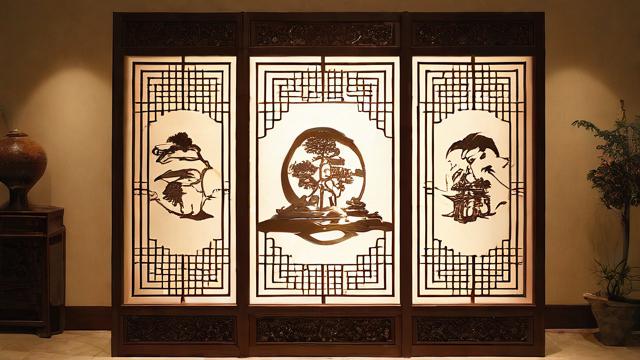 风水屏风能否采用镂空设计？
