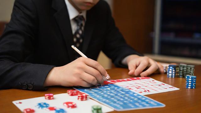 今日打牌推测运气