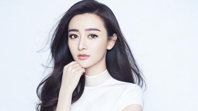 哪位女星最近运气爆棚，成为了众人关注的焦点？