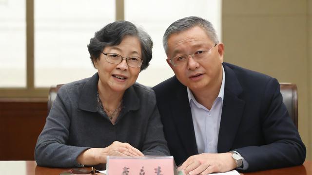 父母压我运气