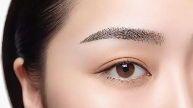 眉毛下搭真的能影响运气吗？