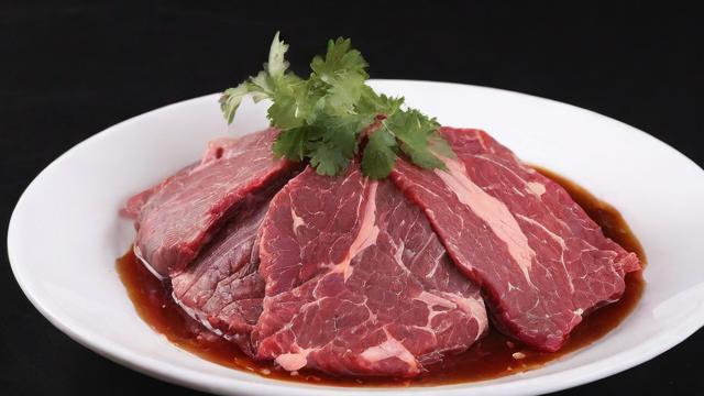我为什么会梦到卖牛肉？