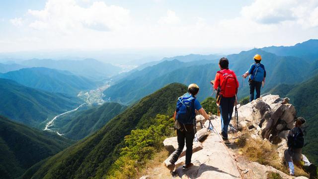 为何我会梦到和家人一起爬山？
