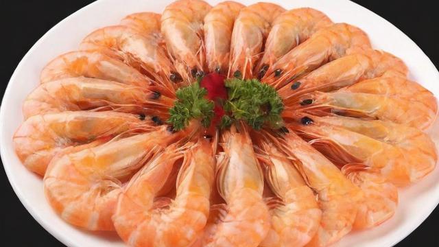 文艺风，夜梦虾群，究竟是何寓意？，梦遇诸多虾影，其背后隐藏着怎样的深意？，幽默风，嘿！梦到一堆虾，这梦是在跟我开啥海鲜玩笑？，哎呀呀，梦到好多虾，难道是老天爷想让我吃顿大餐？，严肃风，梦到众多虾的现象，在解梦学中究竟有何含义？，关于梦到许多虾这一梦境，其蕴含的意义究竟是什么？