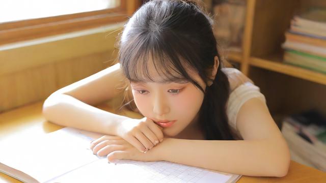 梦到批卷子