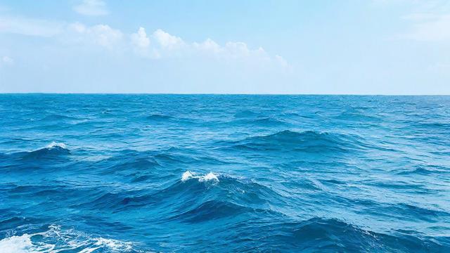 为何我会梦到波涛汹涌的大海？