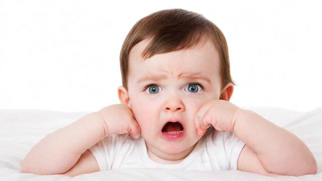 为何会梦到自己的小孩死了？梦境背后的心理暗示是什么？