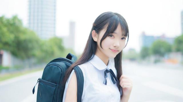 为何我会梦到丢失书包？