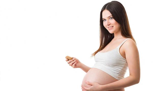 孕妇梦见收花生，这预示着什么？