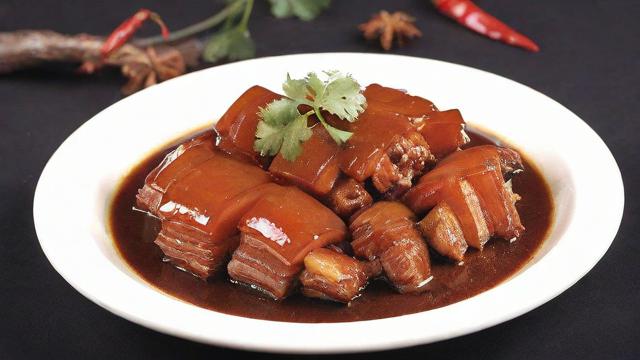 卤肉馆应该如何命名以吸引顾客？
