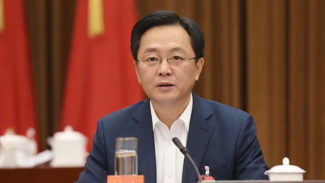 棣在名字中应该如何正确读音？