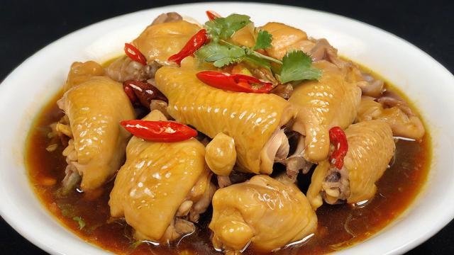 吃鸡游戏时，该如何取一个独特又好听的名字呢？