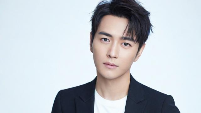 男生姓余可以取什么名字