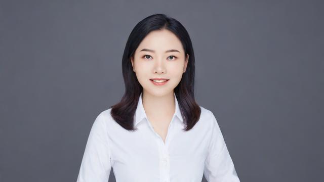 郭佳什么名字